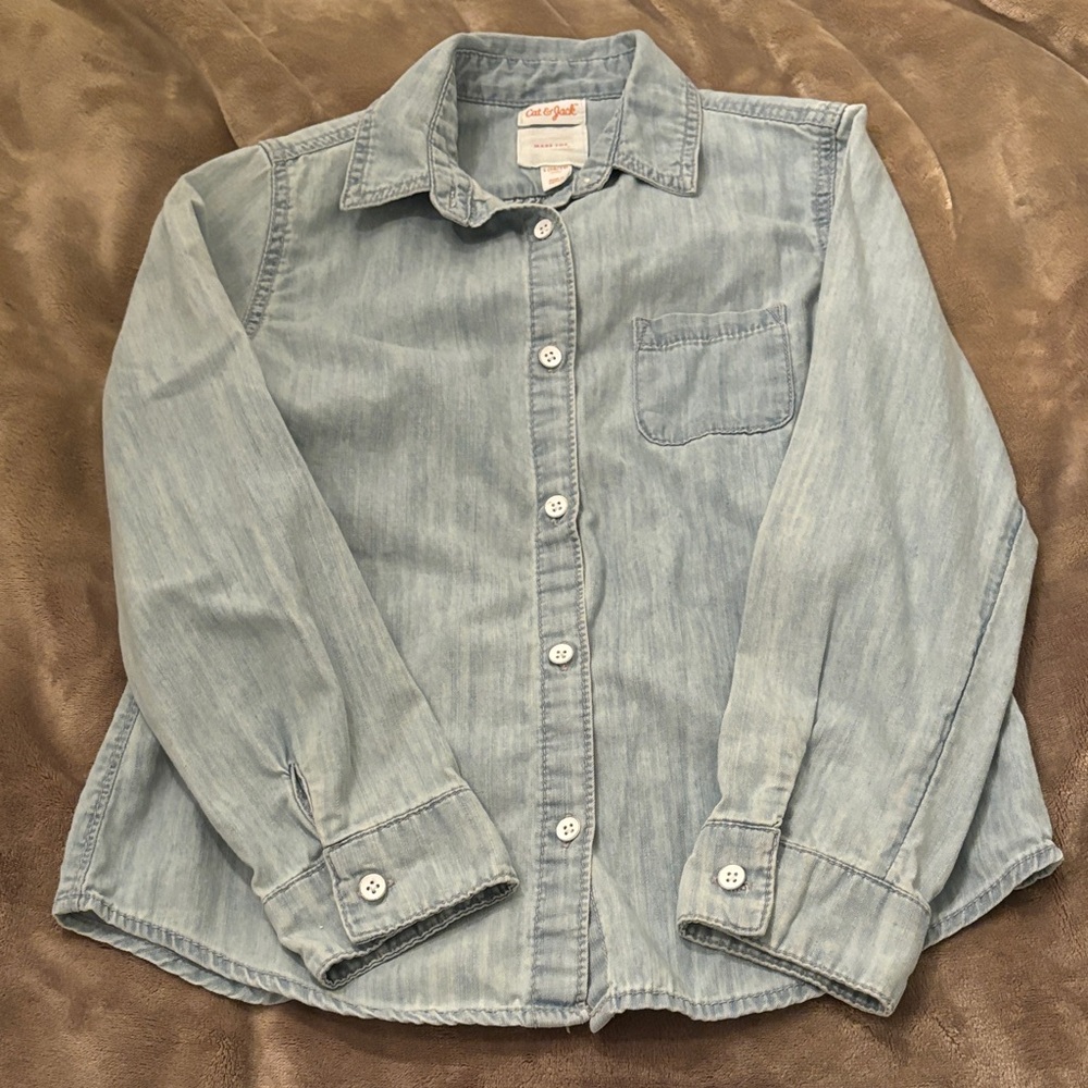 Cat & Jack Light Blue Button-Up Shirt